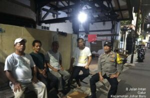 Wujudkan Wilayah Aman Bebas dari Tawuran, Bhabinkamtibmas Galur Sambangi Tokoh Masyarakat