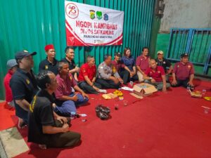 Ngopi Kamtibmas Bersama Bhabinkamtibmas Kel. Jatinegara bahas kemanan tawuran dan Pilkada 2024