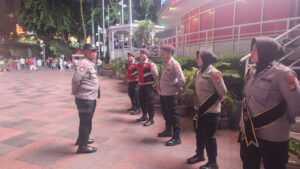 Patroli Gabungan Polsek Metro Menteng Himbauan Kamtibmas Di Sepanjang Jalan Mh Thamrin