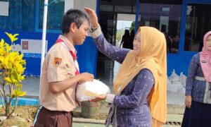 SMP Negeri 6 Pemalang Gelar Upacara HUT PGRI KE -79