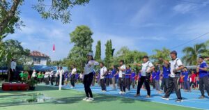 Kalapas Narkotika Karang Intan, Ajak Warga Binaan Olahraga Bersama