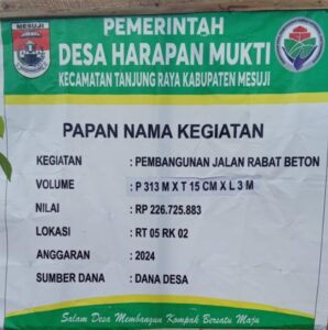 Pemerintah Desa Harapan Mukti Bangun Jalan Rabat Beton, Dorong Perekonomian Warga