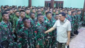 Menhan RI Rayakan Tahun Baru Bersama Prajurit Yonif 754 Kostrad di Pedalaman Papua