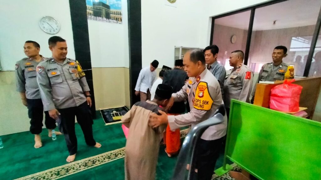 Polsek Cakung Berbagi, Program Peduli dari Polri untuk Masyarakat