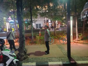 Patroli Gabungan Polsek Metro Menteng dan Polwan Polres Metro Jakarta Pusat