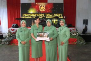 Pangdivif 2 Kostrad Kunjungi Yonarmed 1 Kostrad, Tekankan Disiplin dan Profesionalisme