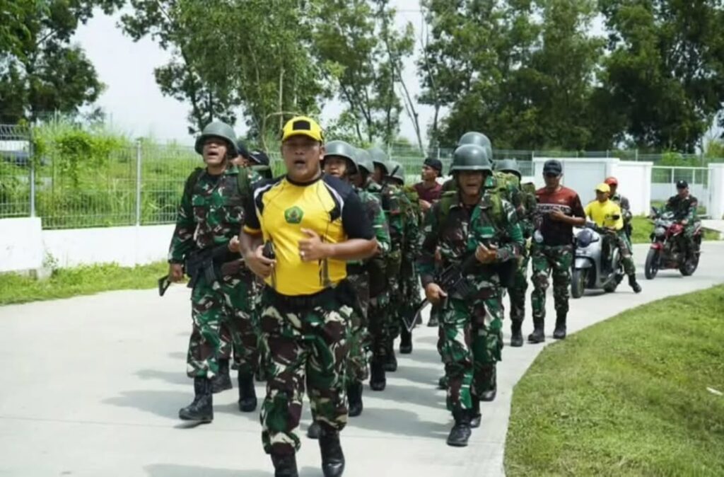 Tradisi Masuk dan Pindah Satuan di Yonif 305 Kostrad Berlangsung Khidmat