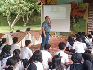 Kadispotmar Lantamal I Beri Pembekalan Kepada Peserta Program Pendidikan Profesi Guru (PPG) di Unika Santo Thomas Medan
