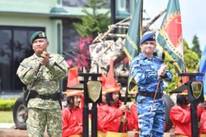 Pangkoopsud II Resmi Dikukuhkan sebagai Warga Kehormatan Divif 3 Kostrad