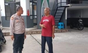 Patroli Wilayah Kapolsubsektor Rawasari Sampaikan Imbauan Ke Penjaga Rumah Kos