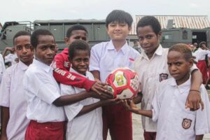 Menginspirasi Generasi Bangsa Melalui Olahraga Sepak Bola Mayangkara