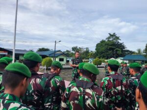 Bangun Komunikasi Dengan Anggota, Dandim 1710/Mimika Beri Jam Komandan Kepada Segenap Prajurit Dan PNS Kodim