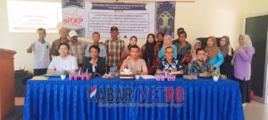 Masyarakat Desa Juru Sebrang Terima Penyuluhan Hukum, Kades Ardiyansyah: Ini Sangat Bermanfaat