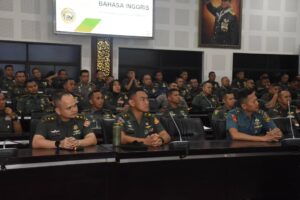 20 Perwira Kostrad Ikuti Dikreg 65 Seskoad untuk Hadapi Tantangan Tugas yang Semakin Kompleks