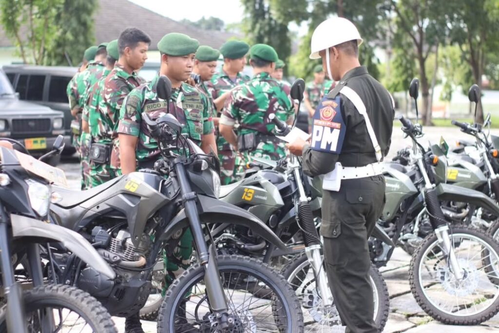 Cegah Pelanggaran Lalu Lintas, Brigif 6 Kostrad Laksanakan Kegiatan Gaktib Kendaraan