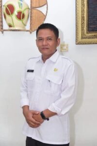 Sigit kepala dinas koprasi dan UMK Kabupaten Sukabumi Mengucapkan Selamat &Sukses Atas Di Lantiknya Drs. H. Asep Japar, MM – H. Andreas, SE Sebagai Bupati Dan Wakil Bupati Terpilih 
