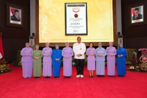Catatkan Rekor MURI, Ketum DP Pimpin Bakti Sosial Serentak Dengan Lokasi Terbanyak di Indonesia