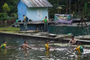 Kikav 8 Kostrad Pererat Tali Silaturahmi Dengan Karya Bakti