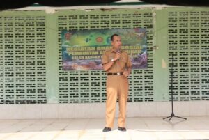 Peringati HUT ke-64 Kostrad, Yonbekang 1 Kostrad Gelar Bakti Sosial Pembuatan Akta Kelahiran Gratis
