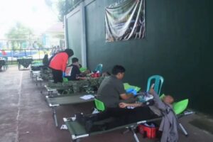 Brigif 13 Kostrad Gelar Bakti Sosial Donor Darah Dalam Rangka HUT Ke-64 Kostrad