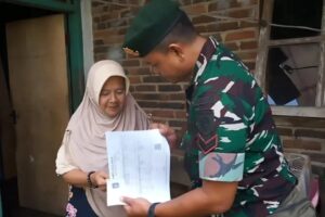 Peringati Hut Ke-64 Kostrad, Yonif 320 Gelar Pembuatan Akta Kelahiran Gratis