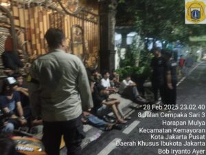 Bhabinkamtibmas Kelurahan Harapan Mulia Melaksanakan Kegiatan Patroli Dan Sambang Warga