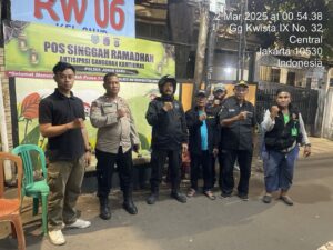 Pos Singgah Ramadhan 1446 H/2025 M: Personel Polsek Johar Baru Bersama Tokoh Masyarakat Antisipasi Tawuran