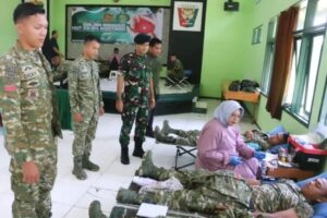 HUT Ke-64 Kostrad, Yonif 321 Kostrad Wujudkan Kepedulian Lewat Donor Darah