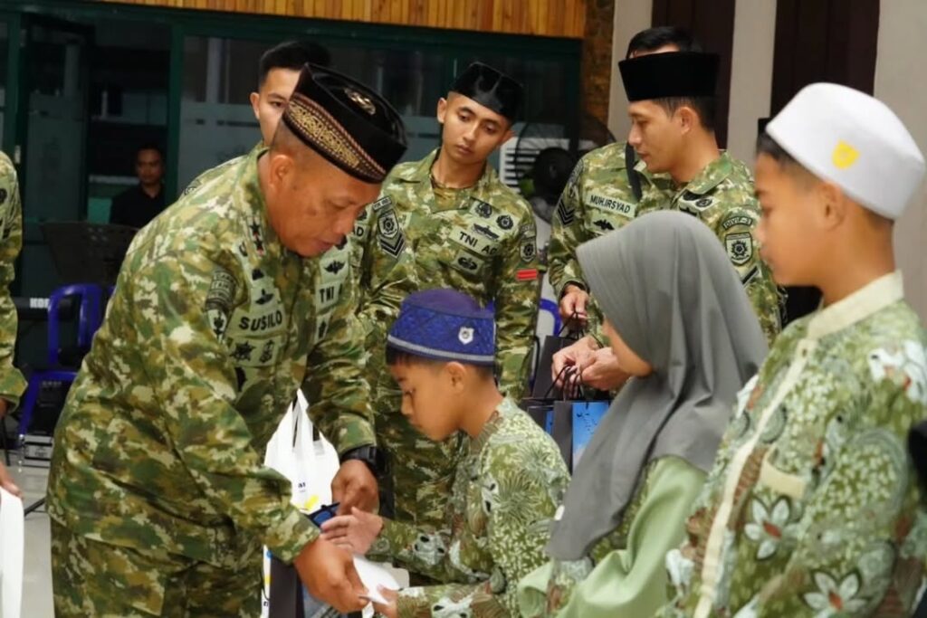 Divif 2 Kostrad Rayakan HUT Ke-64 Kostrad dengan Syukuran Sederhana dan Penuh Makna