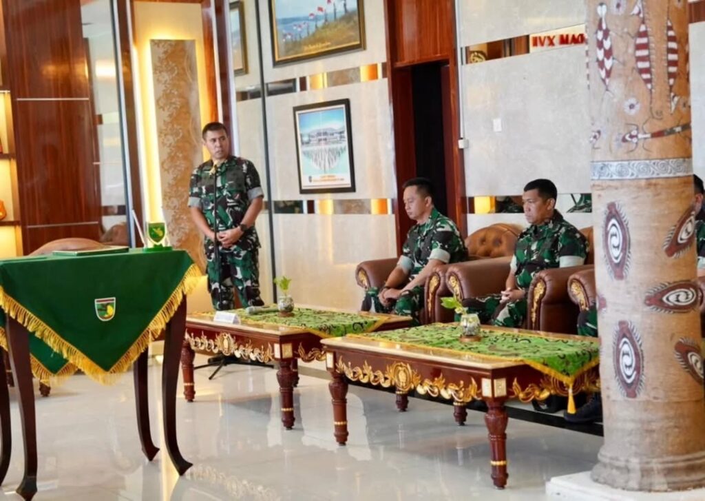 Pangdivif 1 Kostrad Resmi Alih Kodal sebagai Pangkoops Swasembada Pamtas Statis RI-PNG