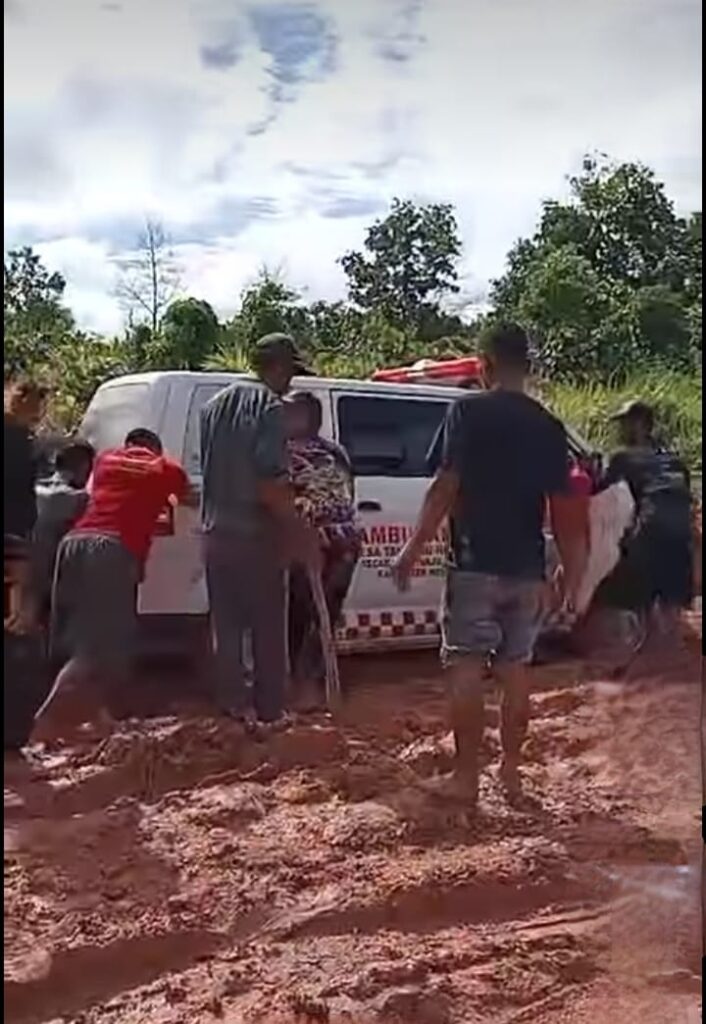 Masyarakat Tiga Desa Berharap Agar Bupati Mesuji segera Menindaklanjuti Kerusakan Jalan Parah