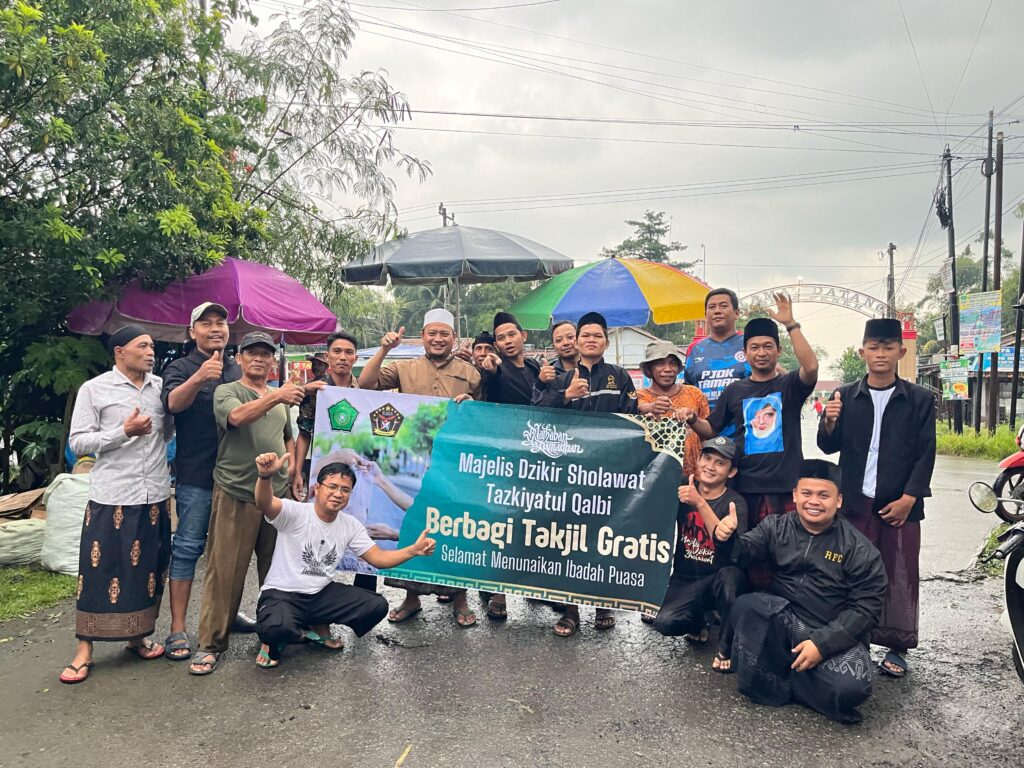 Safari Ramadhan, Yayasan Tazqiyatul Qalbi Pemalang Gelar Pembagian Paket Takjil Gratis