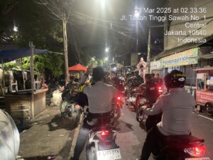 Patroli Cipta Kondisi di Wilkum Polsek Johar Baru, Antisipasi Gangguan Kamtibmas untuk Ciptakan Kondusifitas Wilayah Bulan Ramadhan
