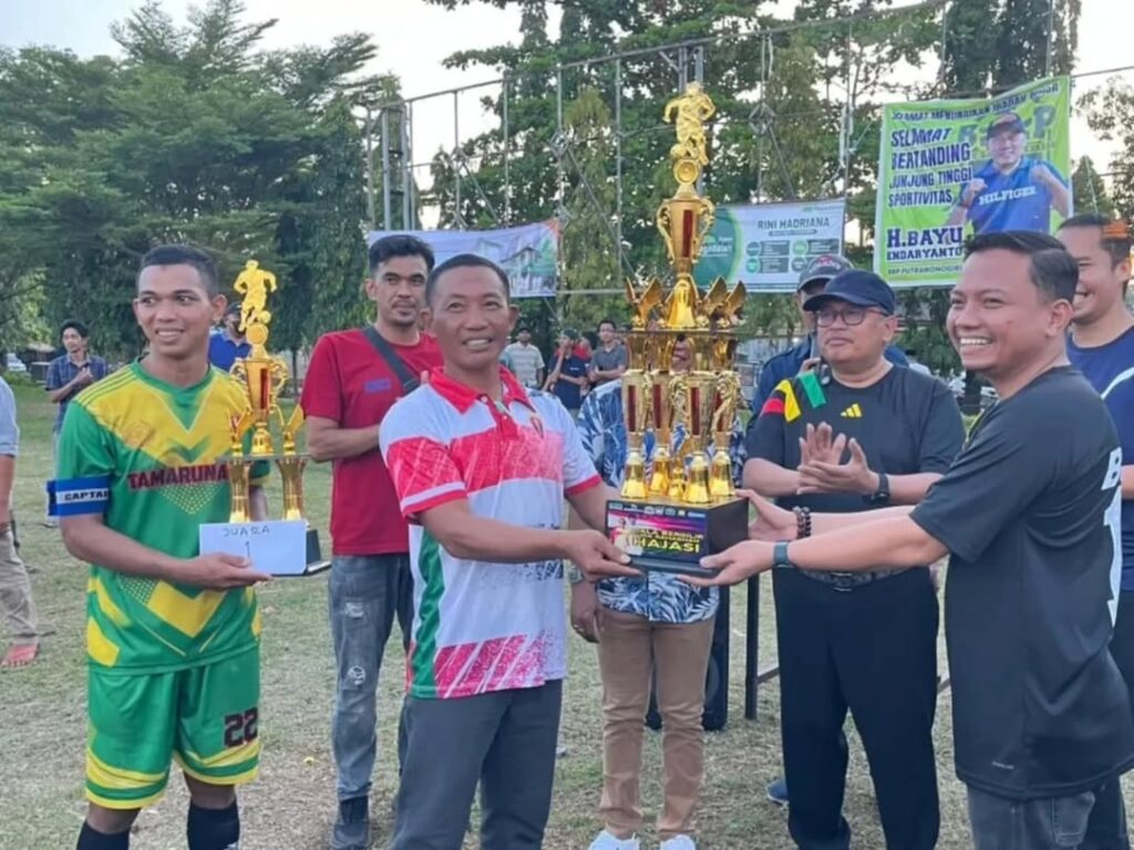 Tamarunang GUNNER FC Yonarmed 6 Kostrad Raih Juara 1 di Liga Ramadhan Hajasi Cup III
