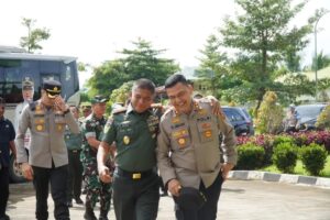 Pangdivif 3 Kostrad Terima Silaturahmi dan Pamit Kapolres Gowa