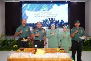 Terima Kenaikan Pangkat, Prajurit Divif 2 Kostrad Gelar Syukuran