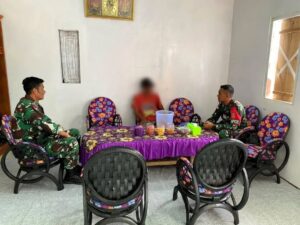 Wujud Kedekatan dan Kepercayaan, Satgas Pamtas Yonarmed 11 Kostrad Terima Penyerahan Sukarela Senjata Api Rakitan
