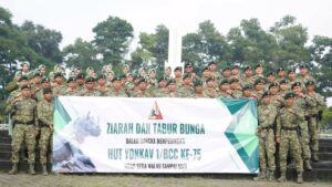 Yonkav 1 Kostrad Laksanakan Kegiatan Ziarah Ke Makam Pahlawan