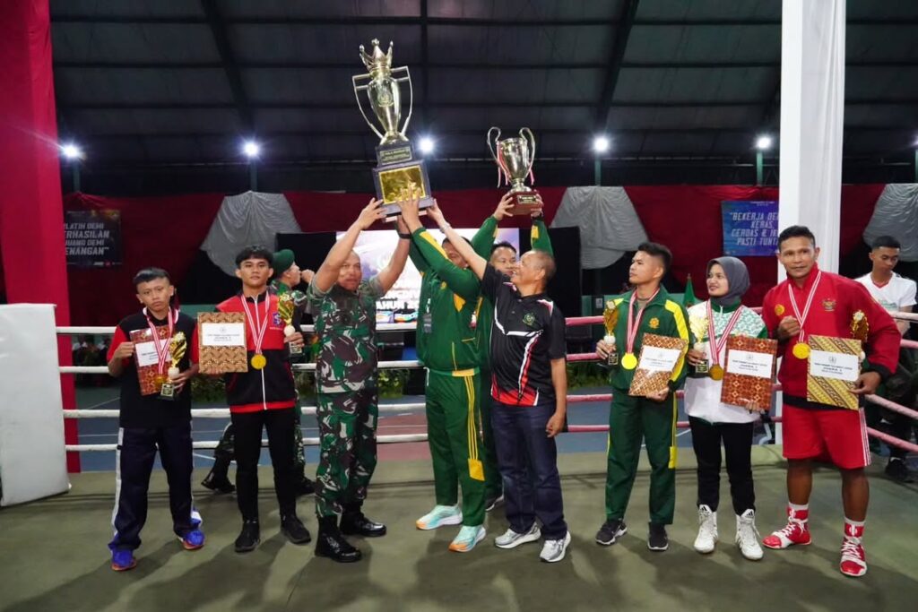 Borong Juara, Petinju dan Karateka Yonif 411 Kostrad Berjaya di Piala Panglima Divif 2 Kostrad 2025