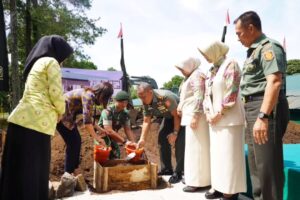 Pangdivif 2 Kostrad Letakkan Batu Pertama Pembangunan PAUD, Wujud Kepedulian Terhadap Pendidikan Usia Dini