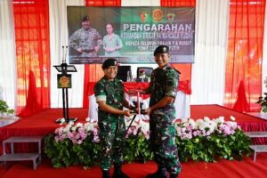Danbrigif 14 Kostrad Kunjungi Yonif 320 Kostrad, Beri Pengarahan Inspiratif bagi Prajurit dan Persit