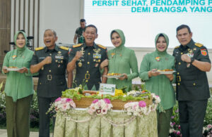 Pangkostrad Pimpin Syukuran HUT ke-79 Persit KCK : “Persit Sehat, Prajurit Hebat, Bangsa Kuat”