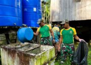 Cegah DBD dan Malaria, Satgas Pamtas Yonarmed 11 Kostrad Gelar Pembersihan Lingkungan di Sebatik Tengah