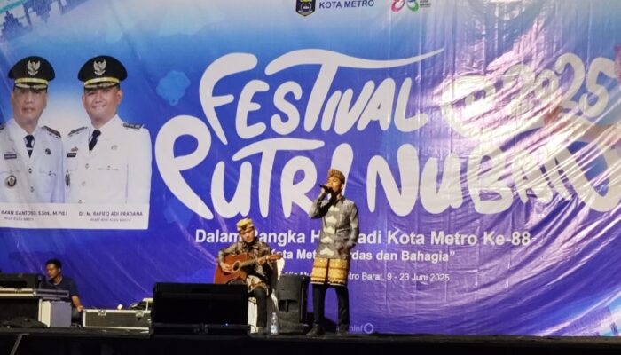 Sekda Kota Metro Resmikan Festival Putri Nuban 2025, Seni Gitar Tunggal dan Tarian Adat Lampung Lengkapi Kemeriahan