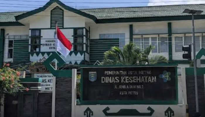 Berniat Konfirmasi, Kadis Kesehatan Kota Metro Terindikasi Kirim Utusan Untuk Suap dan Bungkam Wartawan