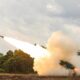 Yonarmed 10 Kostrad Latihan Penembakan Roket ASTROS dalam Latgama Super Garuda Shield 2025