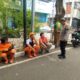 Bersama PPSU Bhabinkamtibmas lakukan Patroli di Mangga Dua Selatan