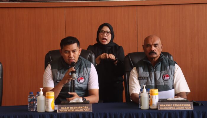 Dua Pria di Cakung Simpan 53 Kg Ganja, Jaringan Diduga Berasal dari Aceh