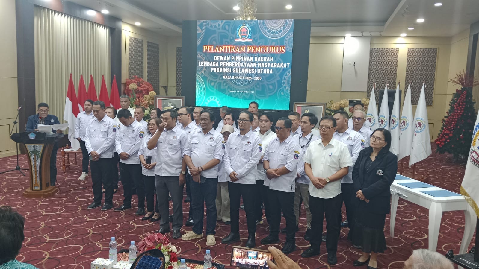 Momen Pemanggilan Nama Pengurus satu per satu sesuai, oleh Sekjen DPP LPM, Senin (29/9/2025).