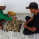 Suasana Santai Penuh Kebersamaan Warnai Aktivitas Catur Di Lapas Kelas IIA Banjarmasin
